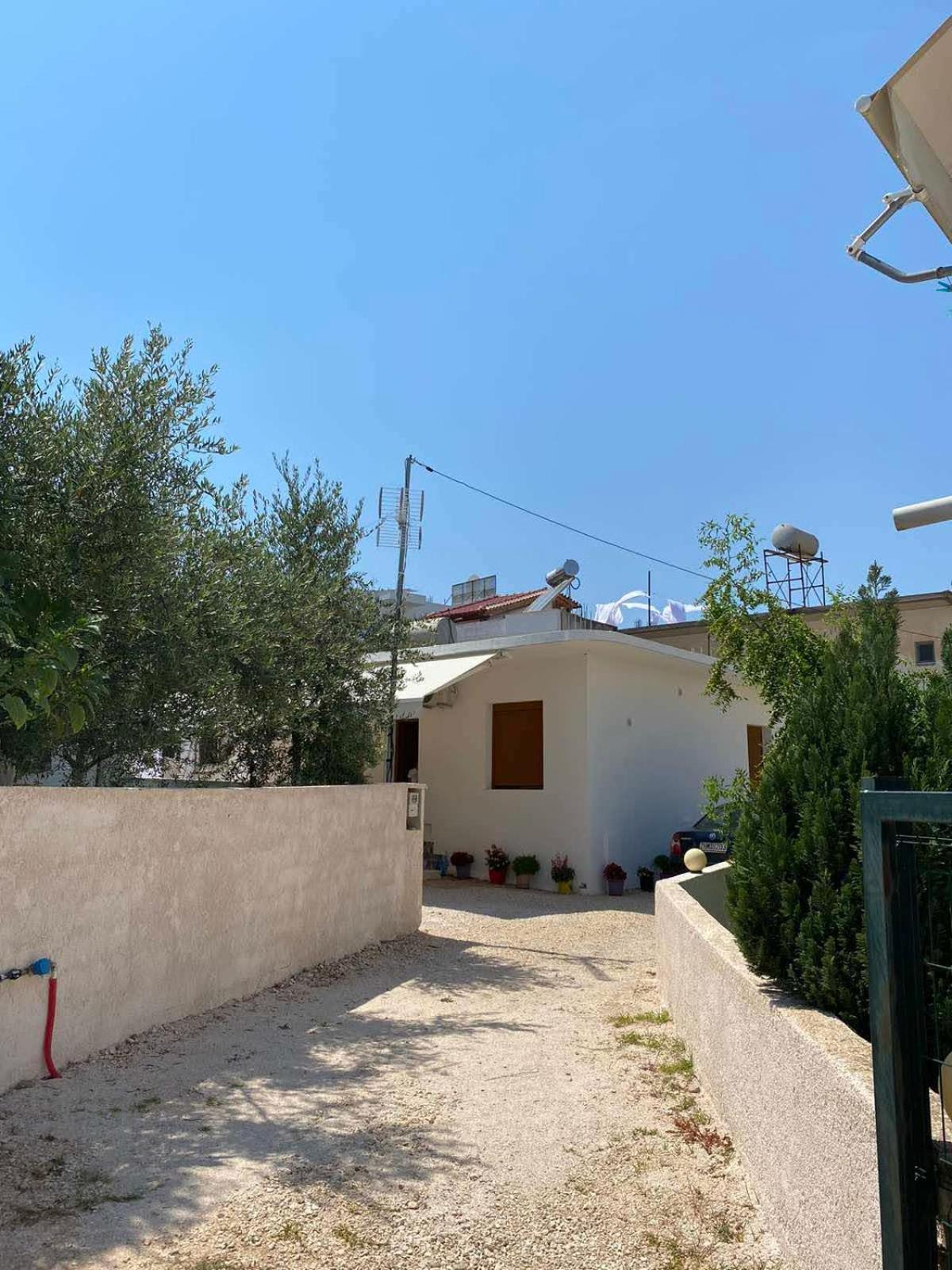 Rentrooms Geni Ksamil Extérieur photo